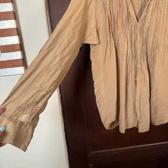 CP Shades | Tan Lightweight Cotton Silk Tunic Top with Roll Tab Sleeves | Medium - Picture 4 of 8
